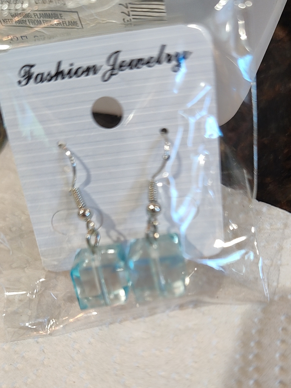 Fashion Jewelry Aqua Cube Drop Earrings with Silver Hooks